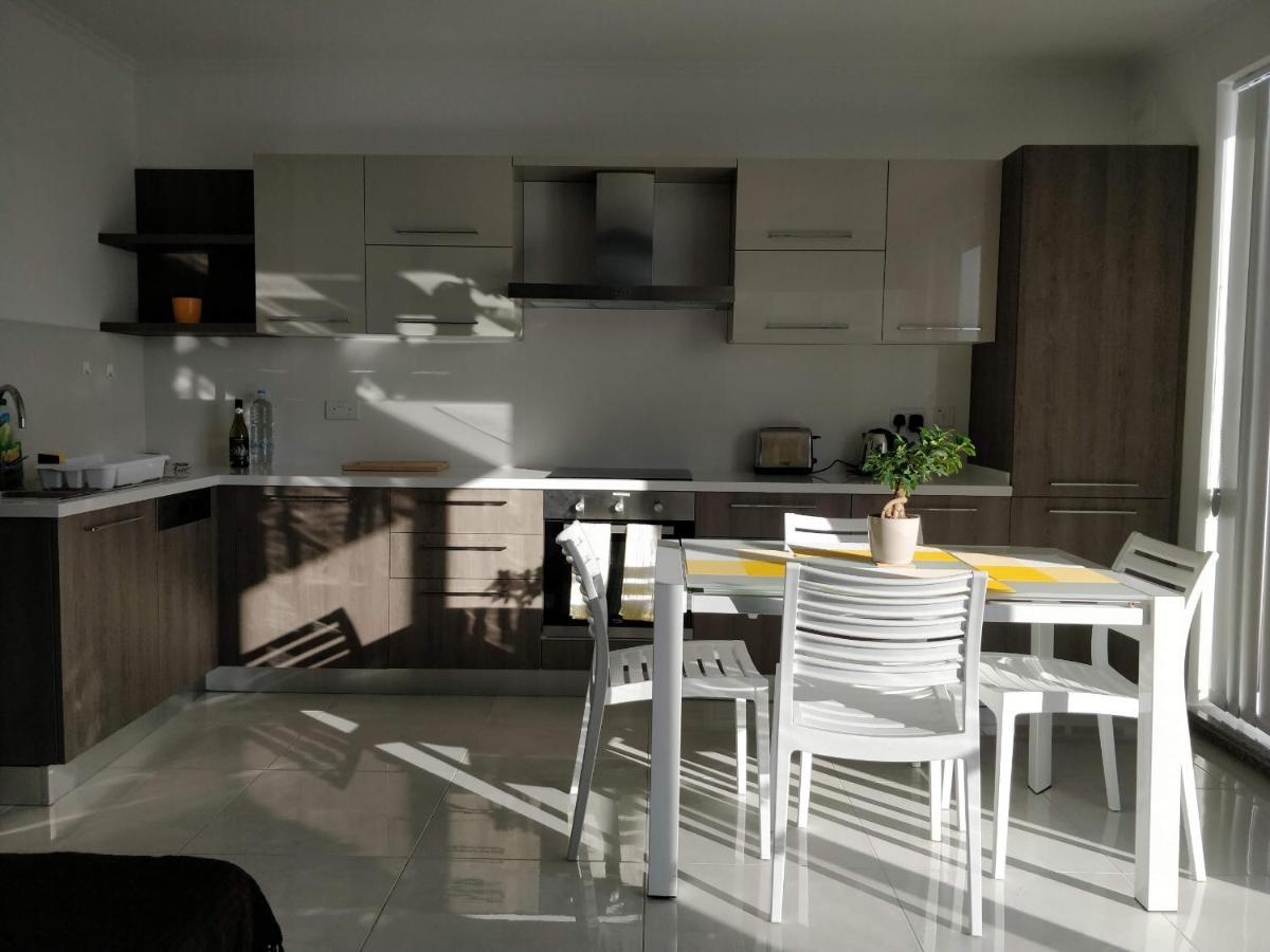 Sea View Penthouse With Large Terrace Irom1-1 Apartment Marsaskala Luaran gambar