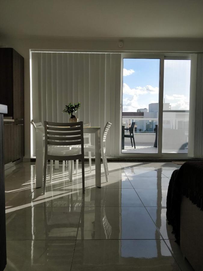 Sea View Penthouse With Large Terrace Irom1-1 Apartment Marsaskala Luaran gambar