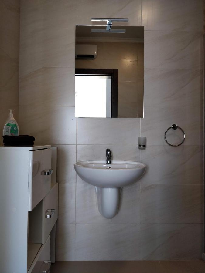 Sea View Penthouse With Large Terrace Irom1-1 Apartment Marsaskala Luaran gambar