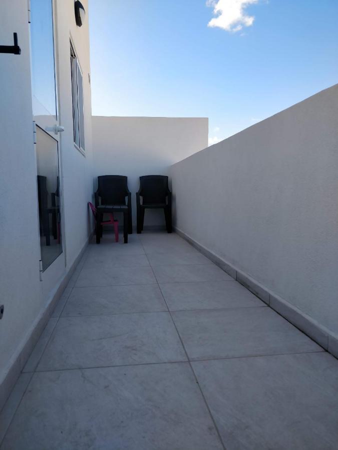 Sea View Penthouse With Large Terrace Irom1-1 Apartment Marsaskala Luaran gambar